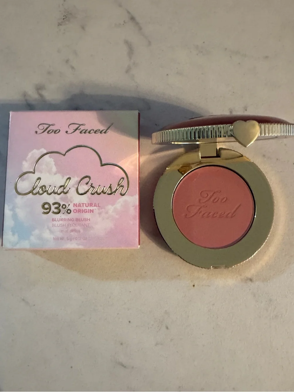 TOO FACED CLOUD CRUSH BLURRING POWDER BLUSH;—HEAD IN THE CLOUDS